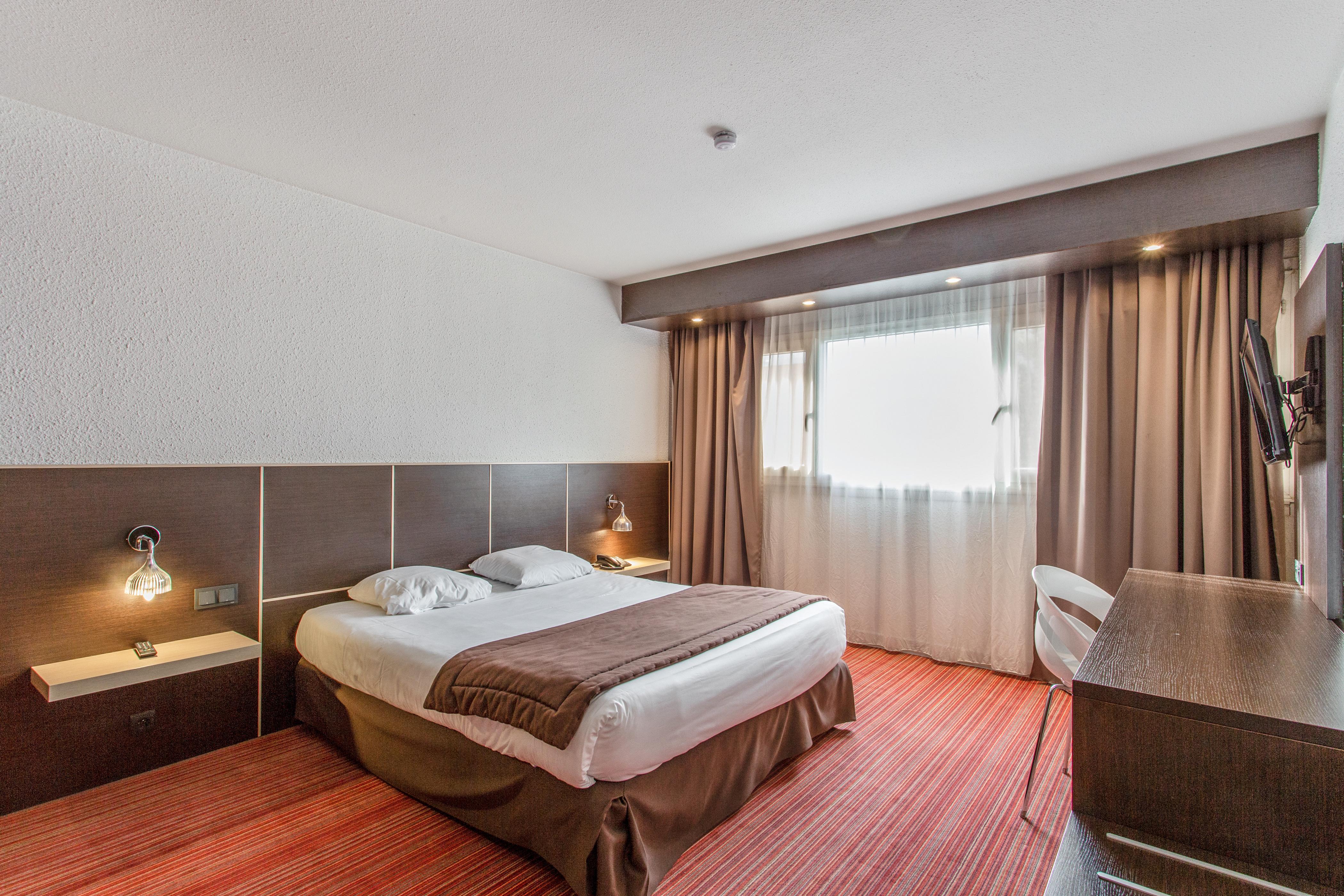 Zenitude Hotel Grenoble Alpexpo Екстер'єр фото