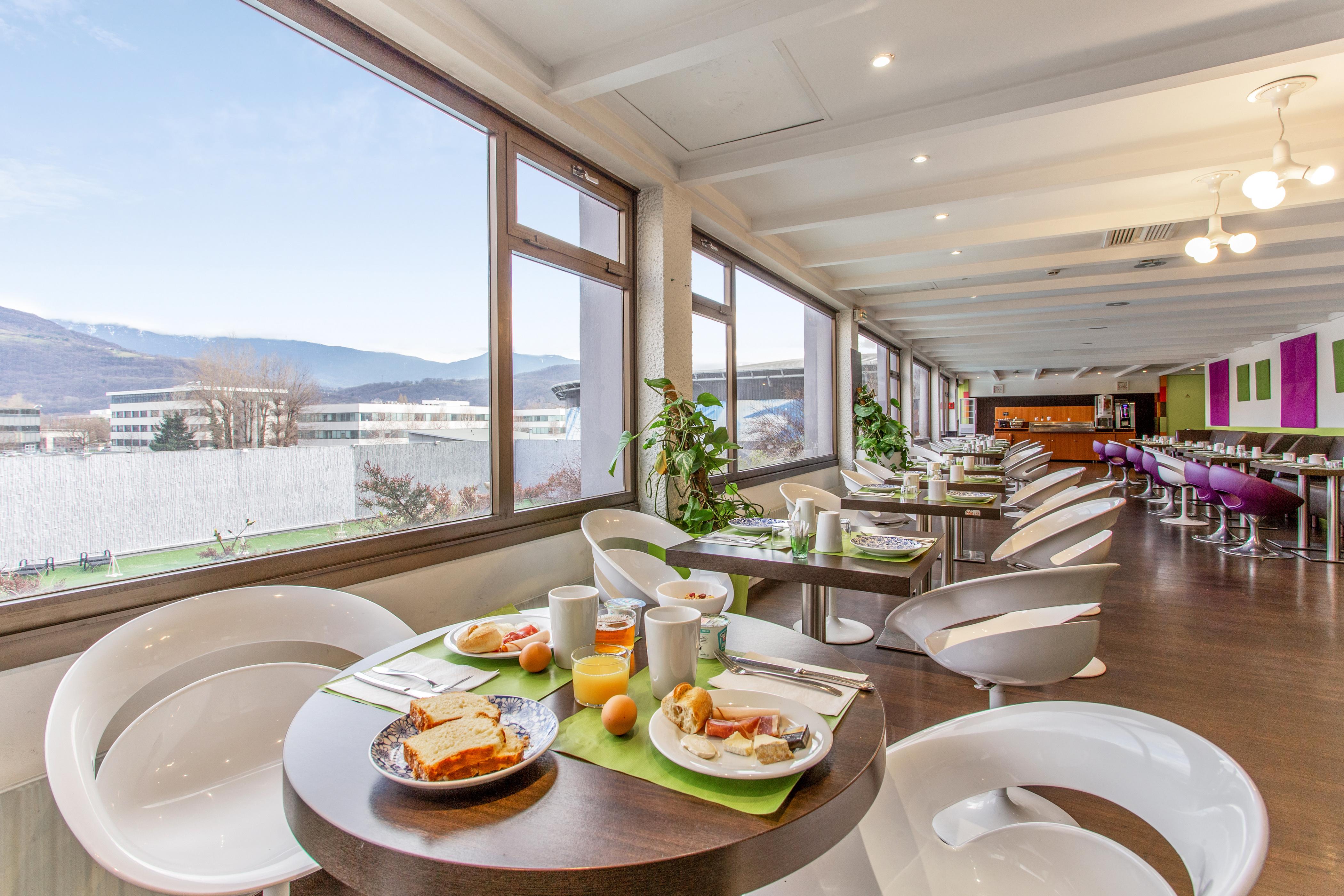 Zenitude Hotel Grenoble Alpexpo Екстер'єр фото